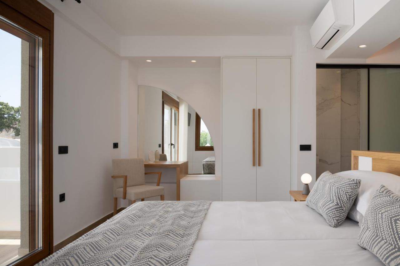 De Light Boutique Villas I II & III - Close To Rethymno, By Thinkvilla 앗시파프론 외부 사진
