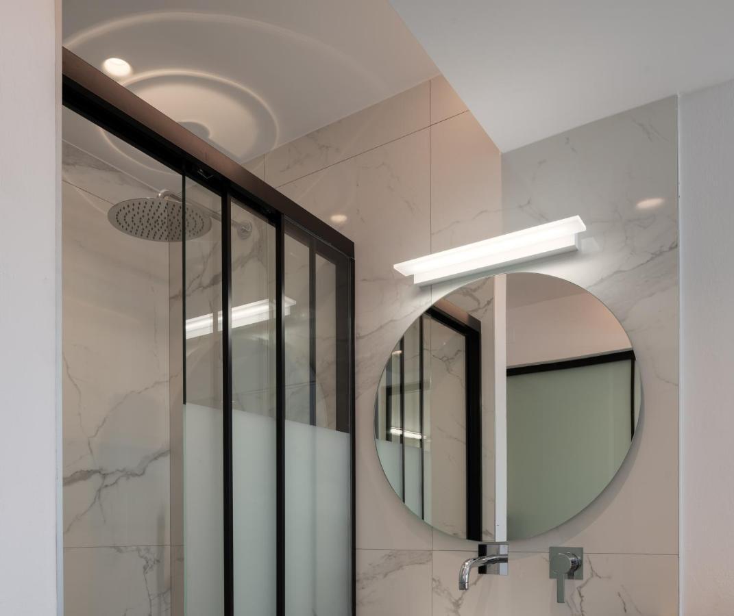 De Light Boutique Villas I II & III - Close To Rethymno, By Thinkvilla 앗시파프론 외부 사진