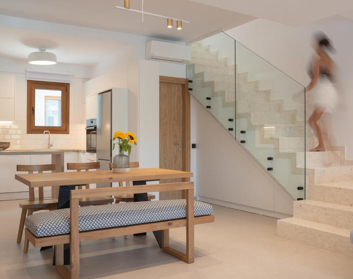 De Light Boutique Villas I II & III - Close To Rethymno, By Thinkvilla 앗시파프론 외부 사진