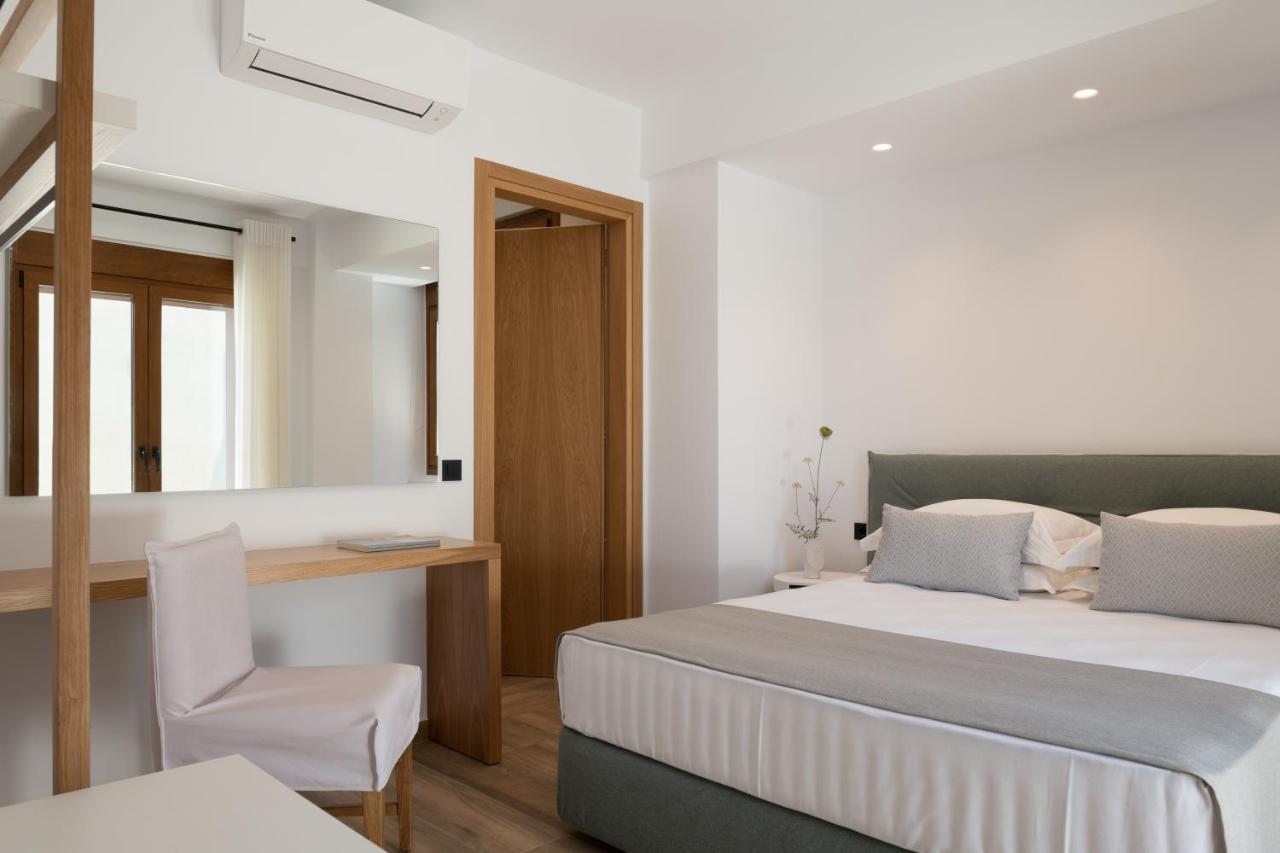 De Light Boutique Villas I II & III - Close To Rethymno, By Thinkvilla 앗시파프론 외부 사진