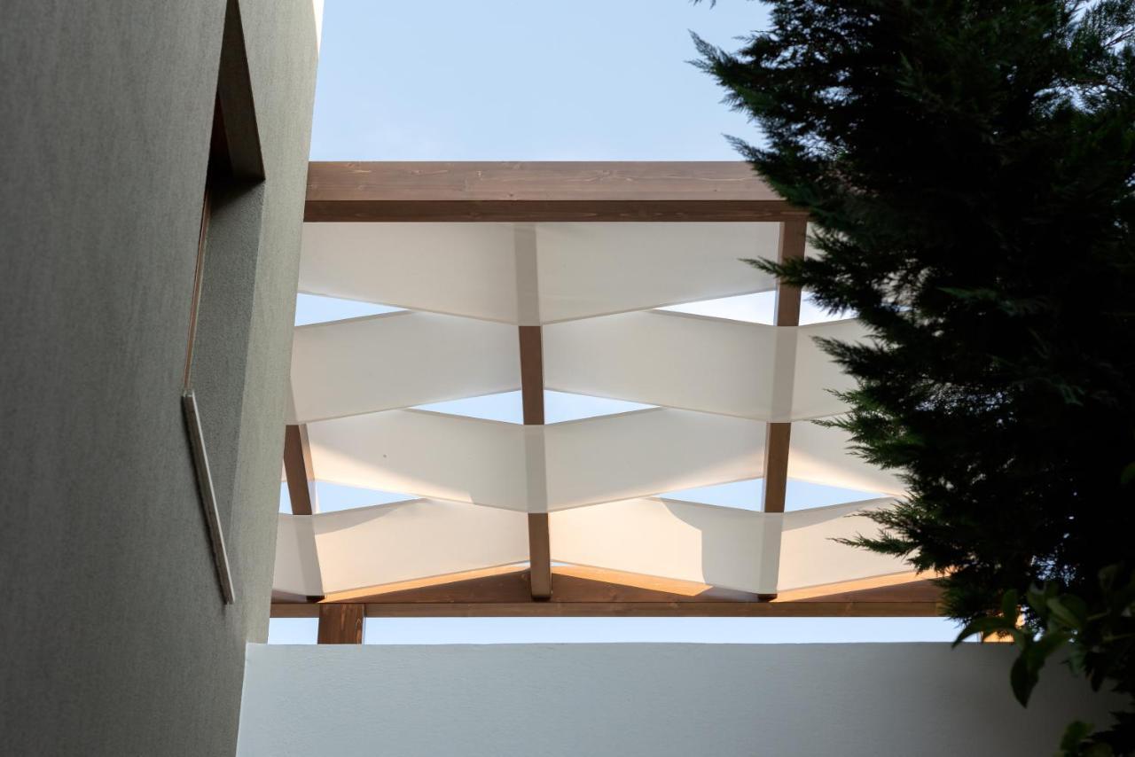 De Light Boutique Villas I II & III - Close To Rethymno, By Thinkvilla 앗시파프론 외부 사진