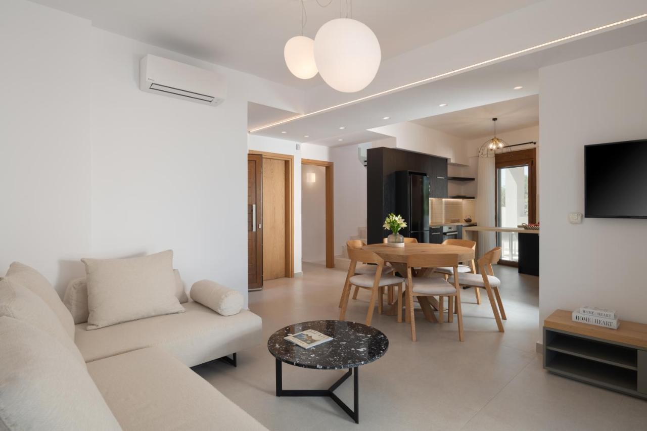 De Light Boutique Villas I II & III - Close To Rethymno, By Thinkvilla 앗시파프론 외부 사진
